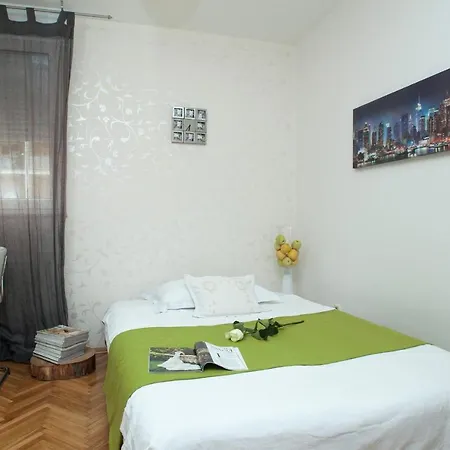 With A Parking Space - 8681 Split