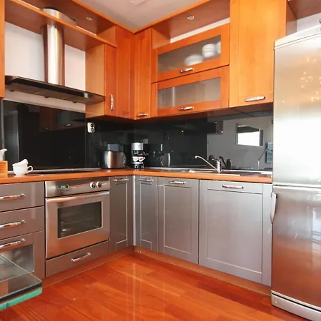 With A Parking Space - 8681 Split