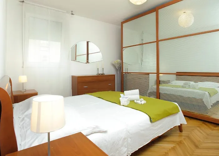 With A Parking Space - 8681