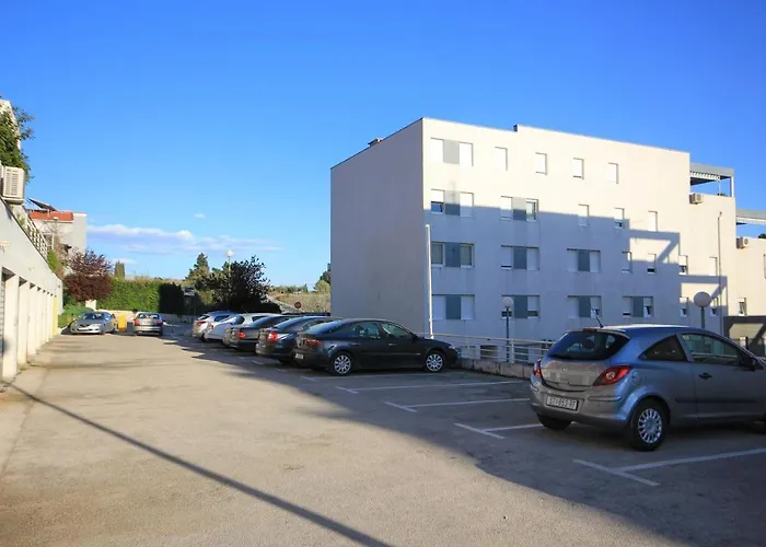 Apartament With A Parking Space - 8681