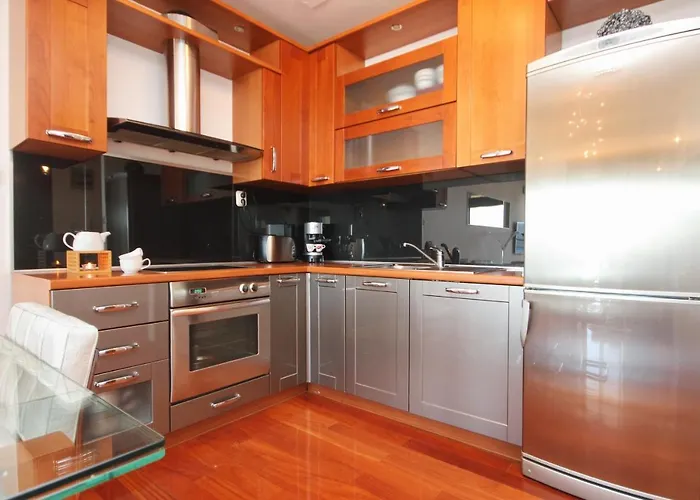 With A Parking Space - 8681 Split