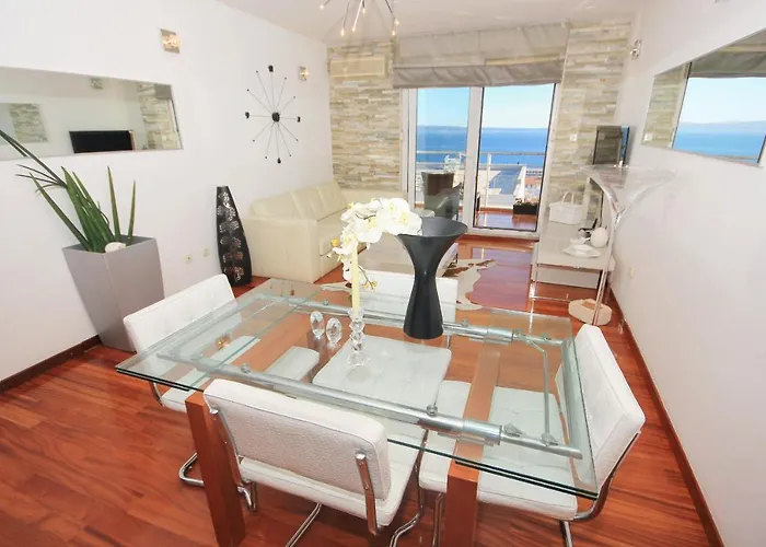 With A Parking Space - 8681 Split